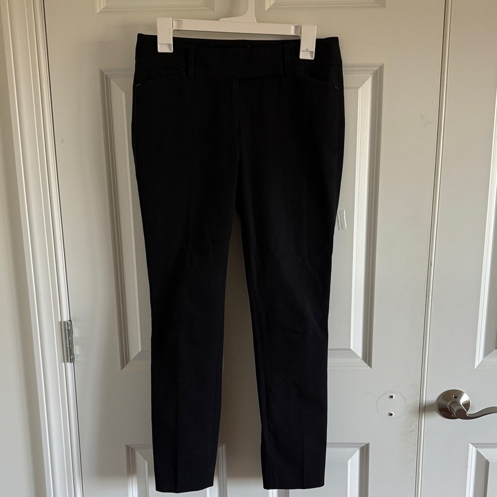 White House Black Market Black Slim Ankle Fit Pants Size 2R